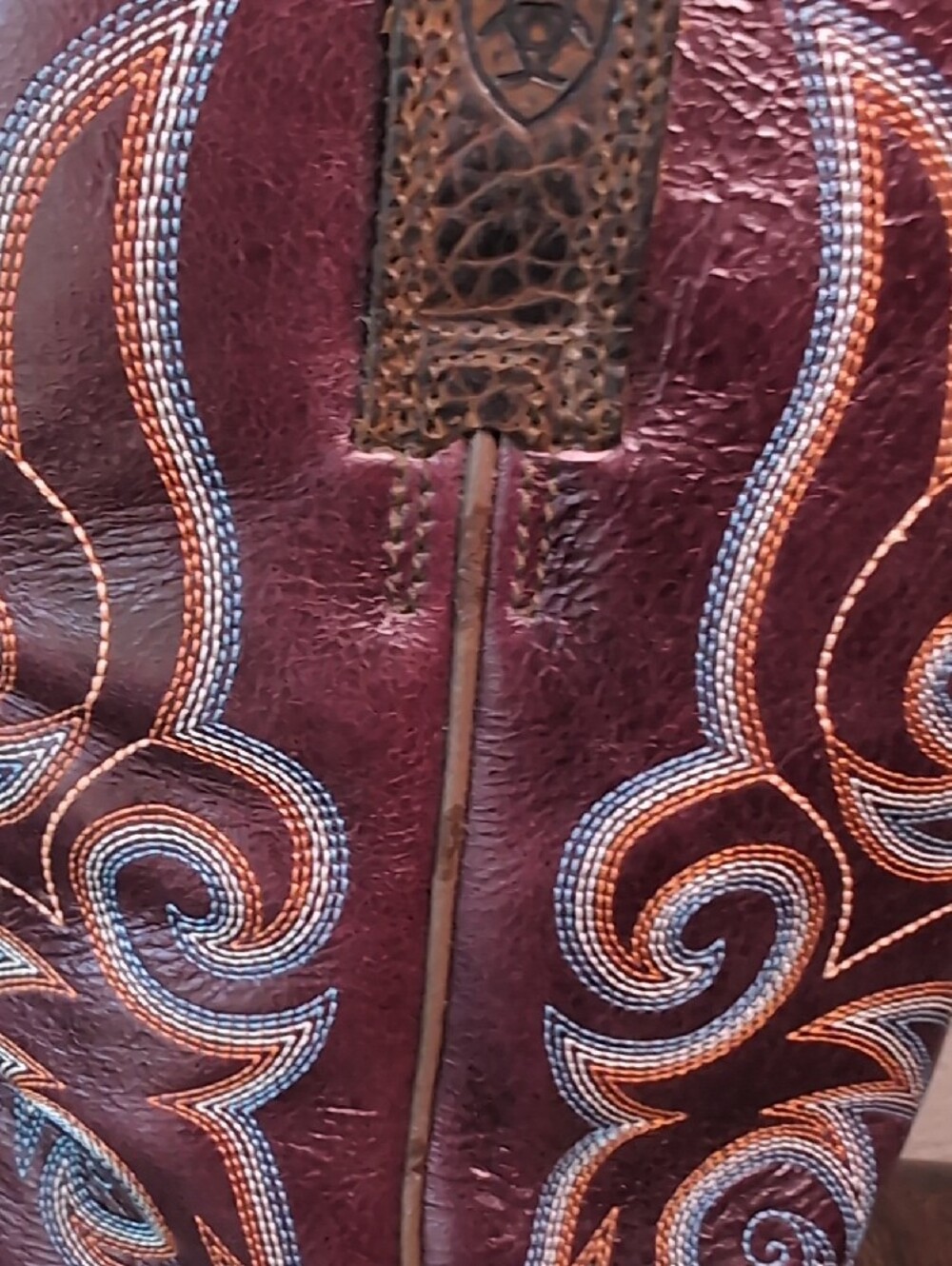 Ariat Burgundy Western Cowgirl Boots - Picture 12 of 15